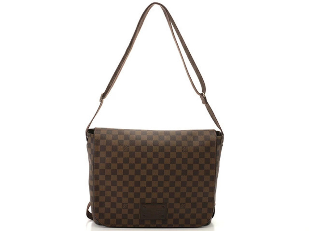 LOUIS VUITTON Damier Brooklyn Crossbody Bag